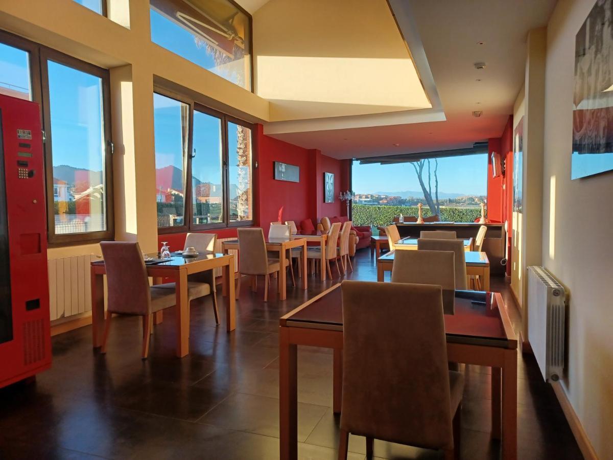 La Venta Del Mar Hotel Liencres Bagian luar foto
