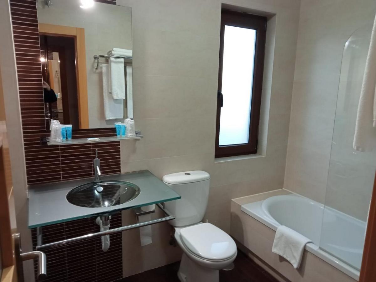 La Venta Del Mar Hotel Liencres Bagian luar foto